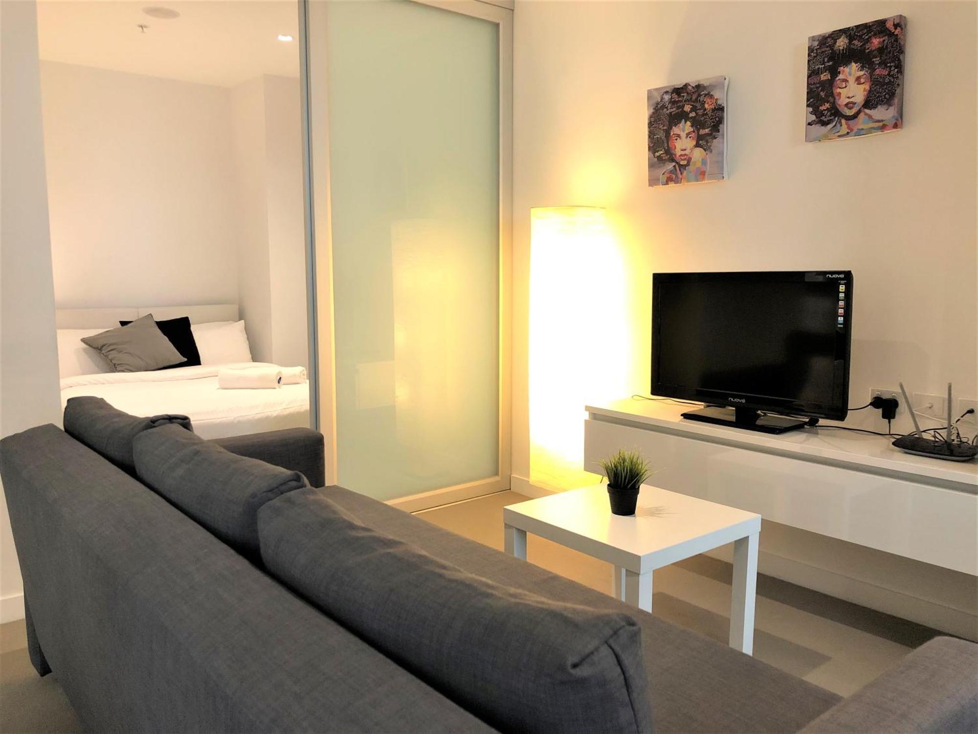 Readyset Apartments At Madison Melbourne City Exterior foto