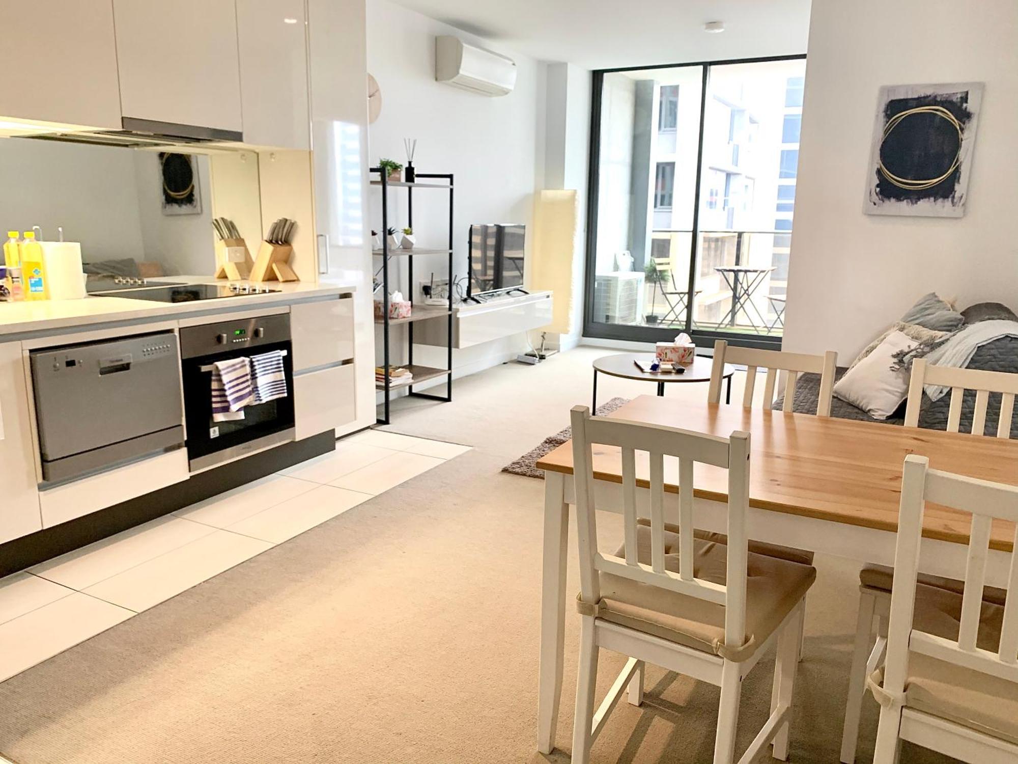 Readyset Apartments At Madison Melbourne City Exterior foto