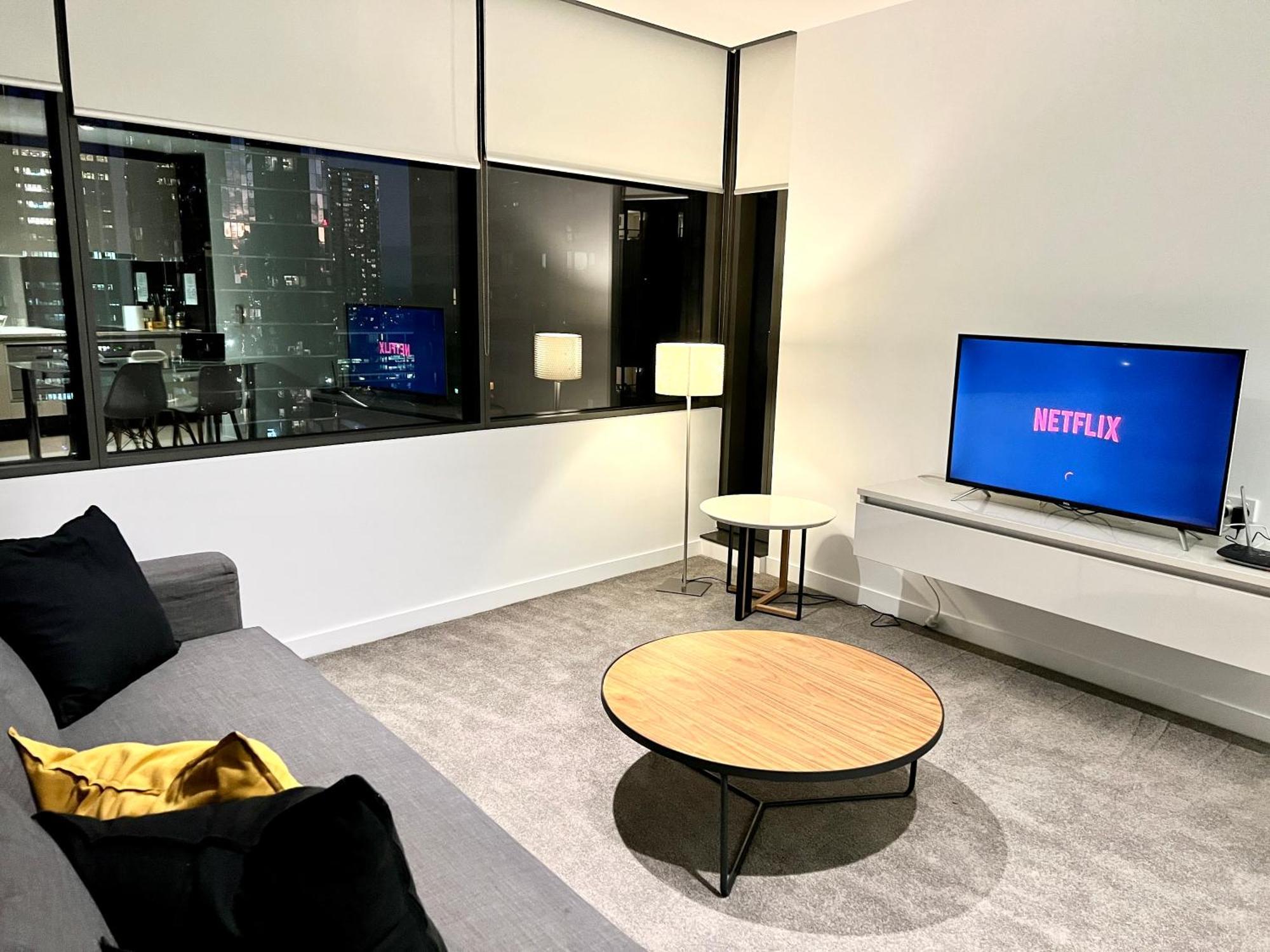Readyset Apartments At Madison Melbourne City Exterior foto