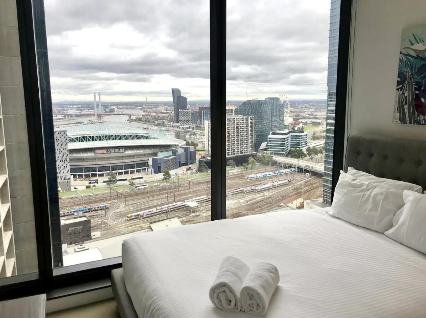 Readyset Apartments At Madison Melbourne City Exterior foto