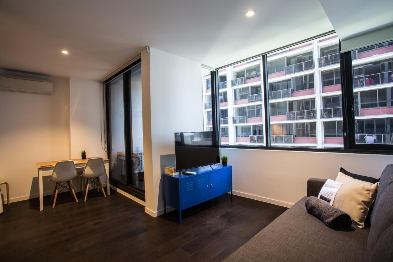 Readyset Apartments At Madison Melbourne City Exterior foto
